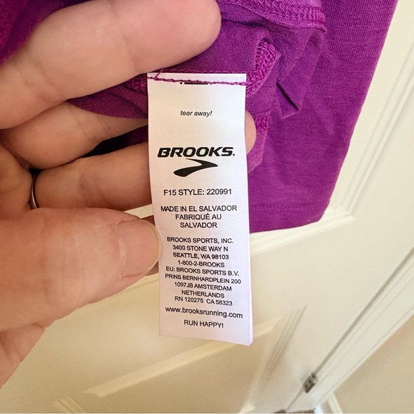 Brooks Women's Purple Long Sleeve Tee - Picture 4 of 5